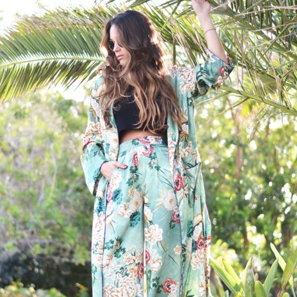 Zara Kimono - Picture 11 of 16